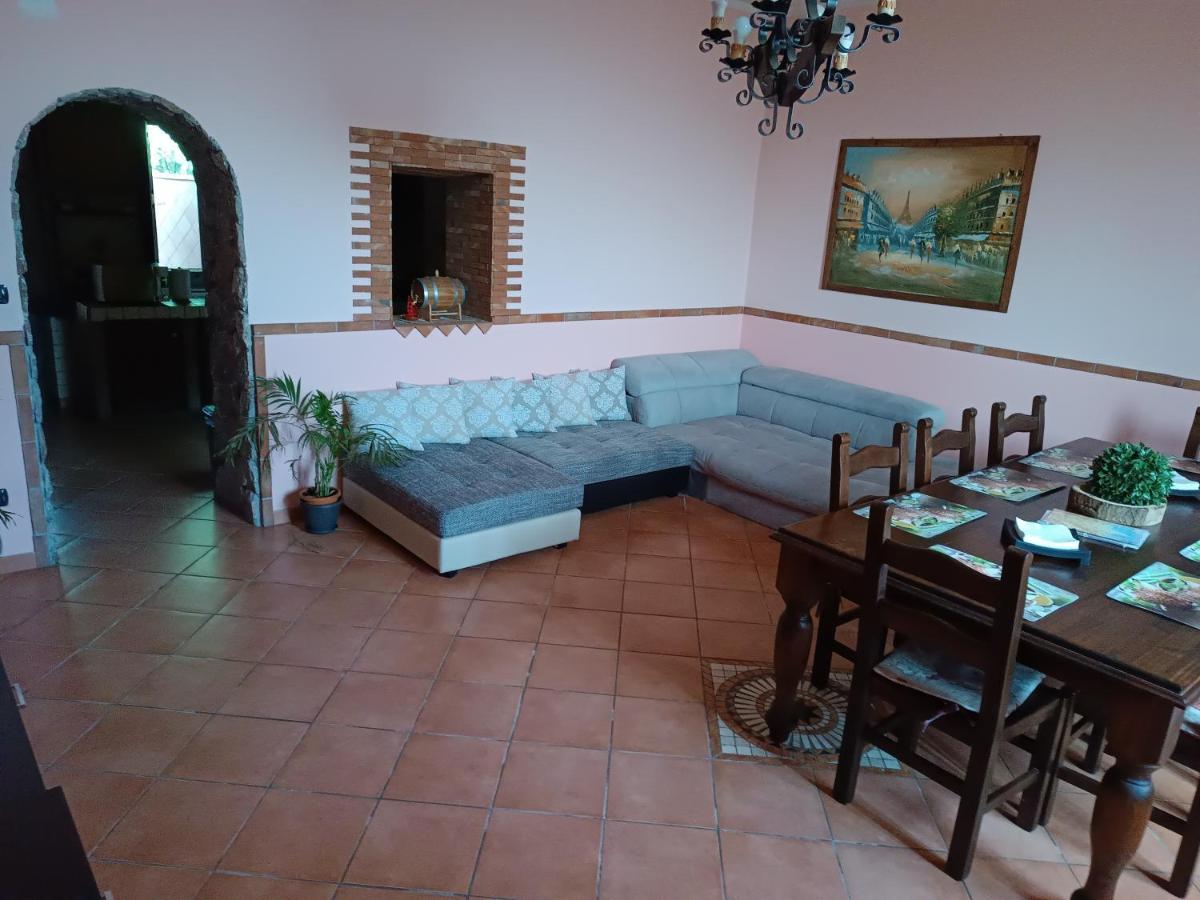 Casa Vacanze Noemi Riposto Εξωτερικό φωτογραφία